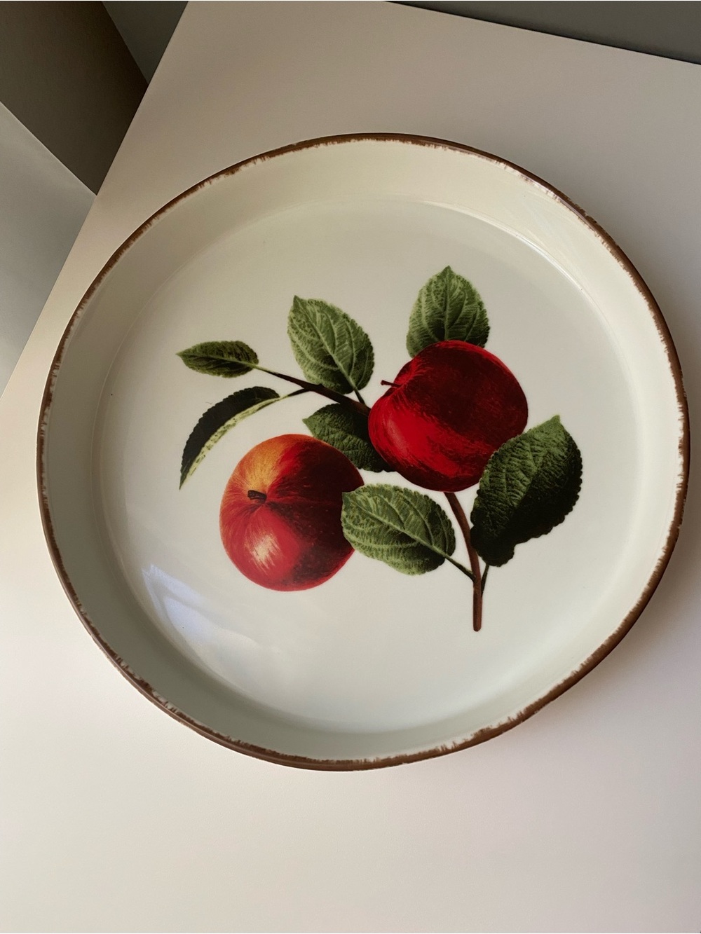 H&M Home Ceramic Baker Pan or Decorative Pan Apple Motif New